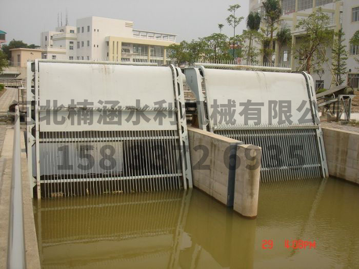 回轉式格柵清污機
